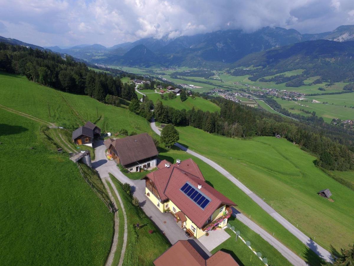 Farm stay Waldherrhof *