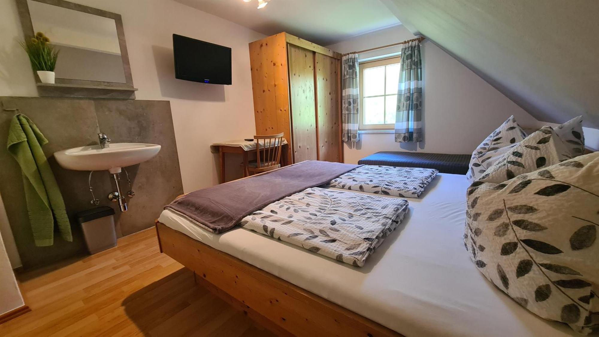 Waldherrhof Farm stay *